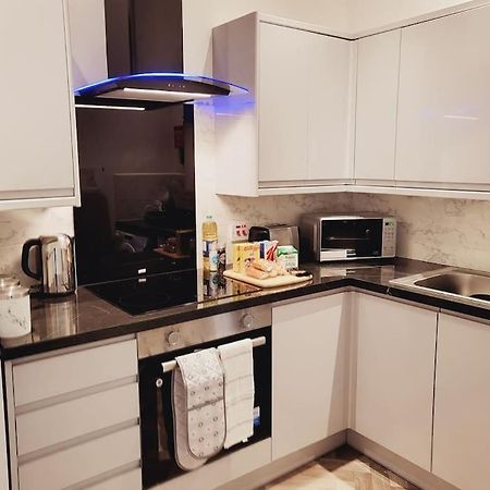 High Street, 2 Bed, Newly Refurb Appartement Leamington Spa Buitenkant foto