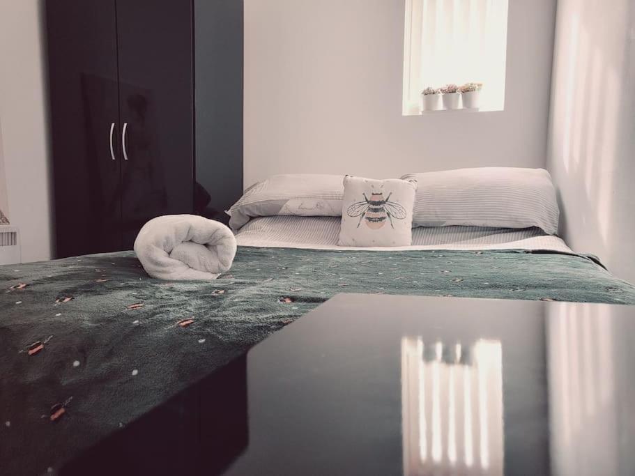 High Street, 2 Bed, Newly Refurb Appartement Leamington Spa Buitenkant foto